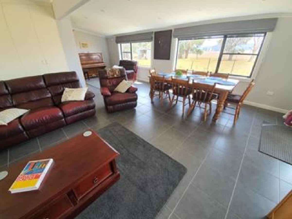 Pleasant Hill Bnb Mount Gambier Buitenkant foto